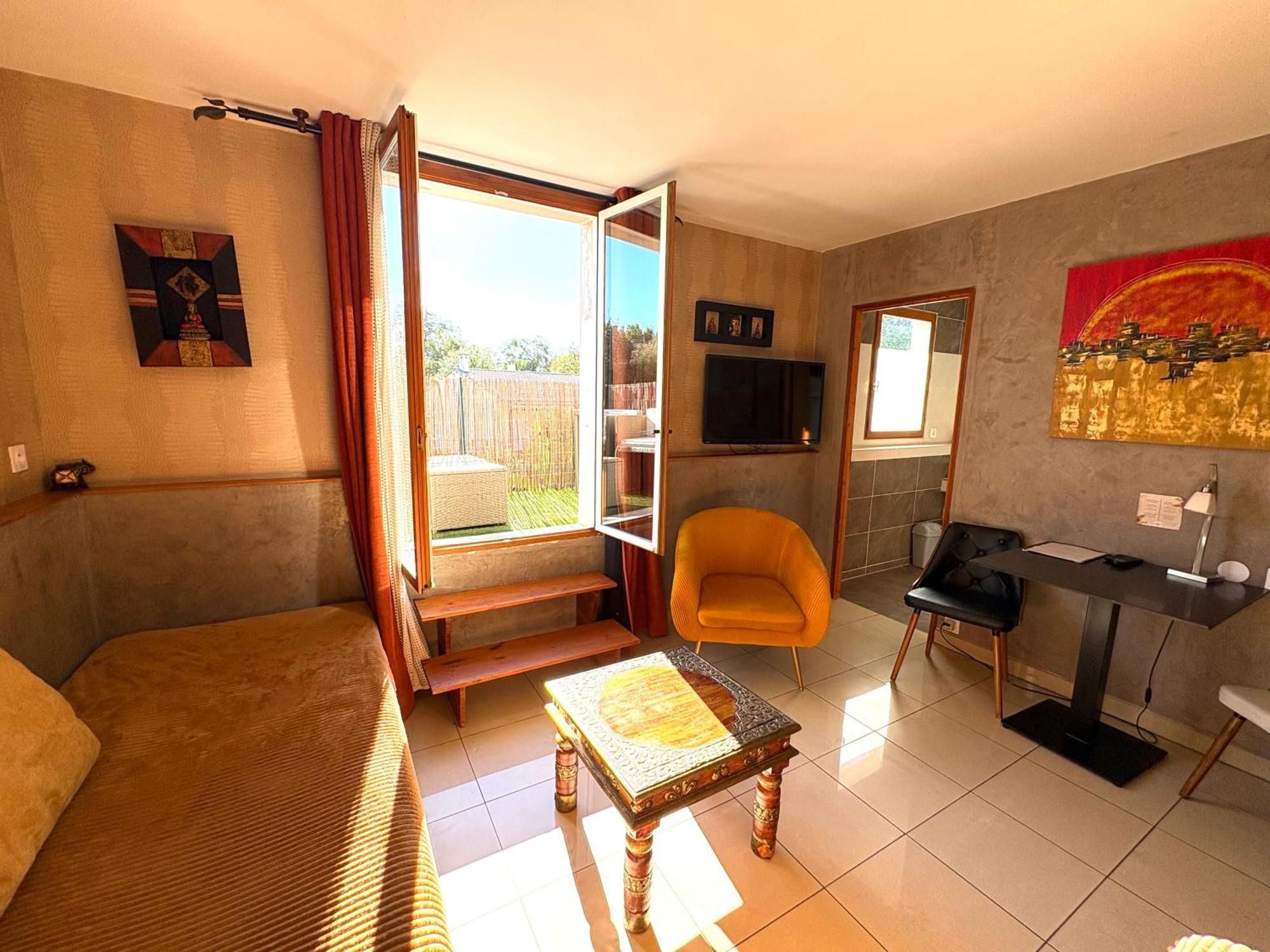 Le Patio34 Bed & Breakfast