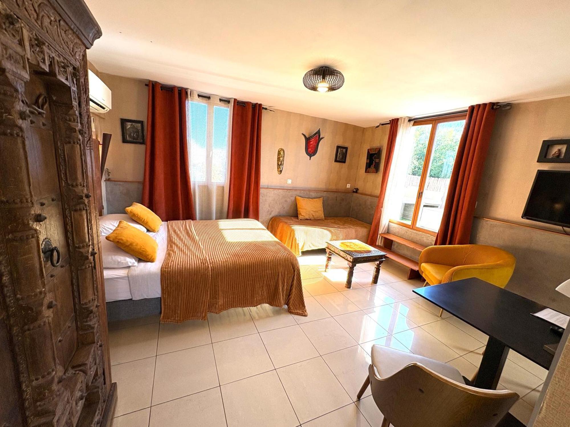 Le Patio34 Bed & Breakfast 3*