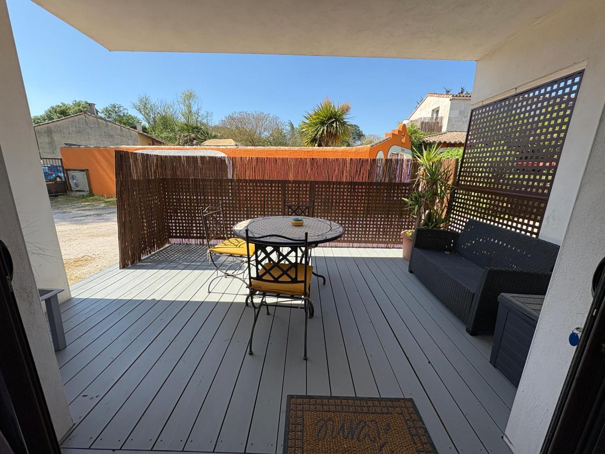 Alojamento de Acomodação e Pequeno-almoço Le Patio34 3*